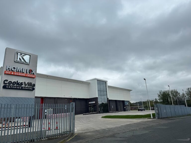 business image 0 147 768x576