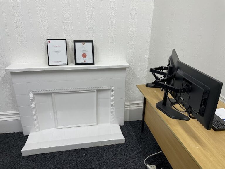 business image 0 20 768x576