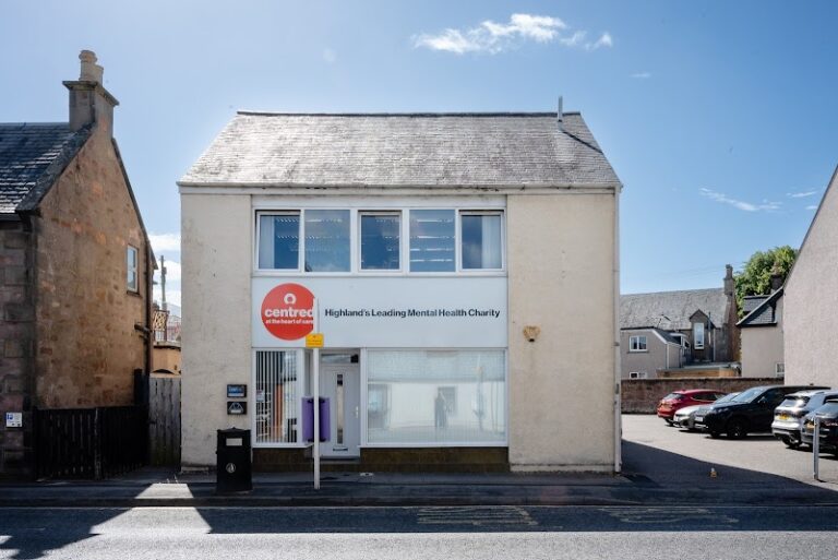 business image 0 207 768x513