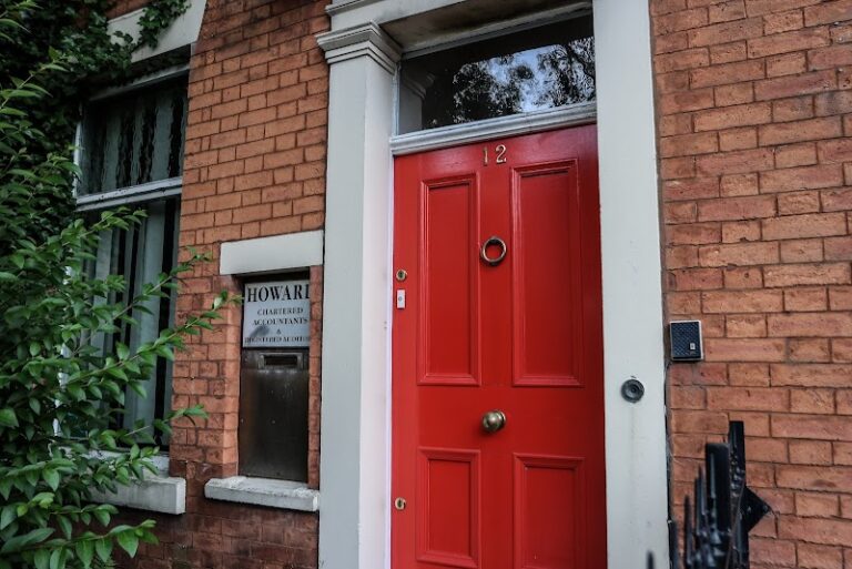 business image 0 25 768x513