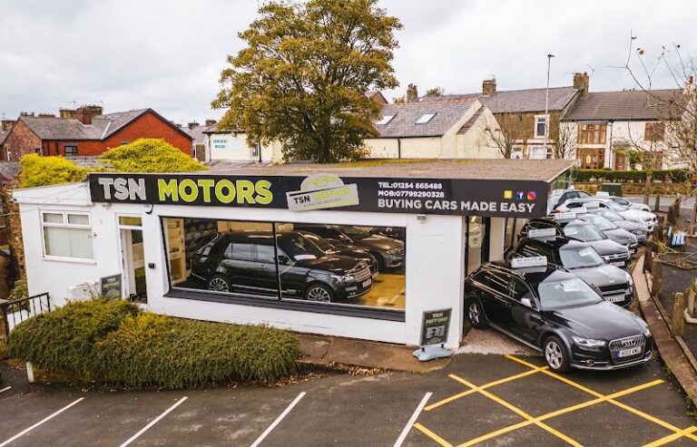 business image 0 37 768x493