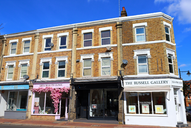 business image 0 37 768x516